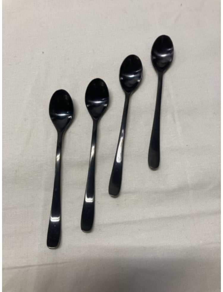 Erik Bagger sort satin